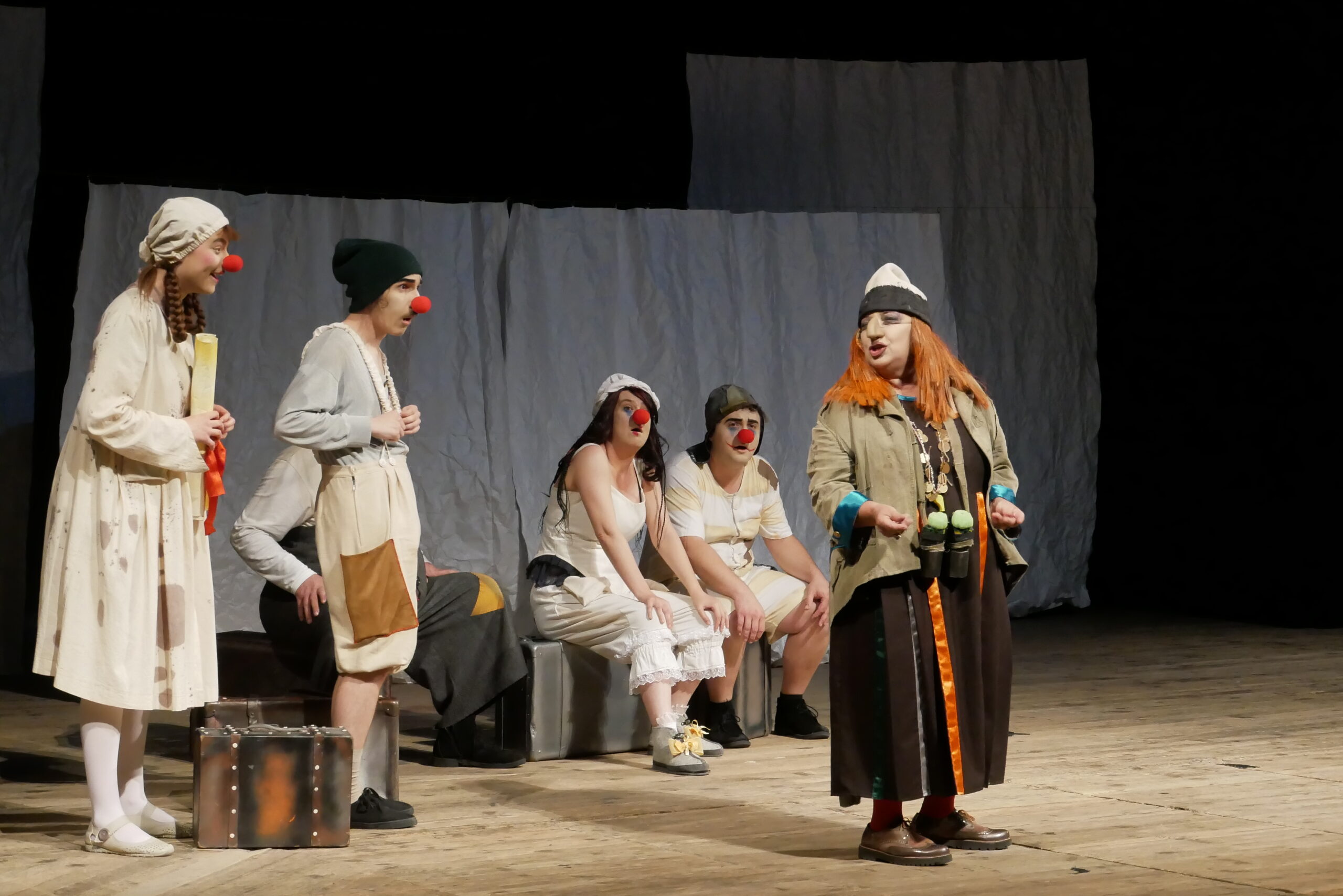 Сграбчи лъва (6)