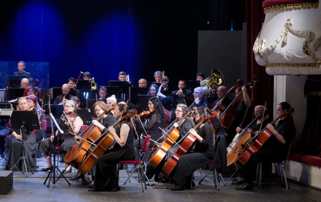 118_orchestra