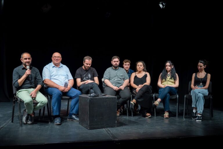 teatur-ruse